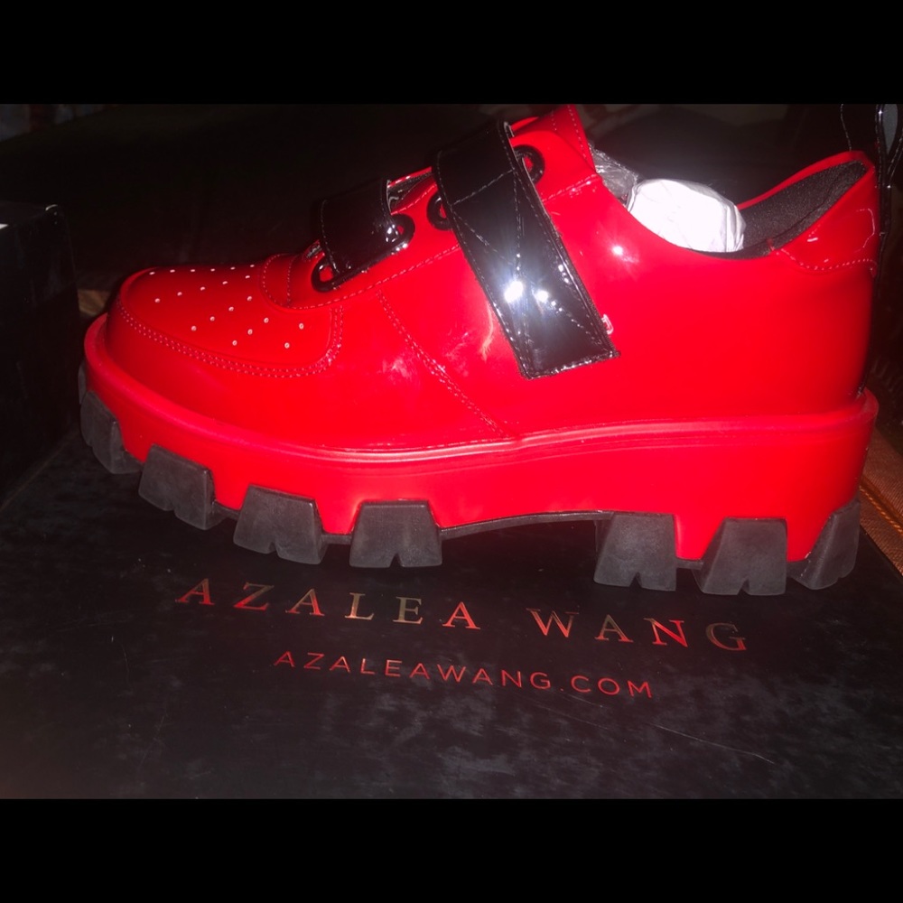 Azalea Wang red shoe new size 8